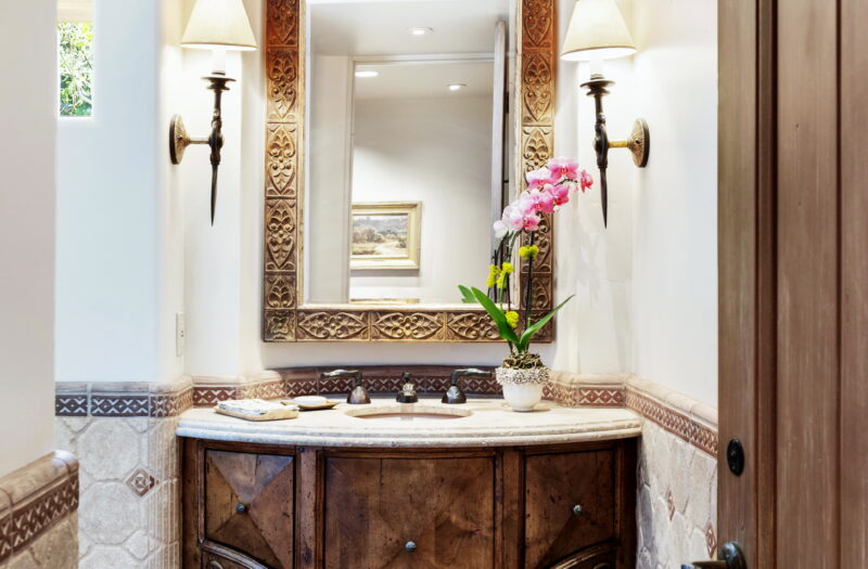 Formal Powder Room